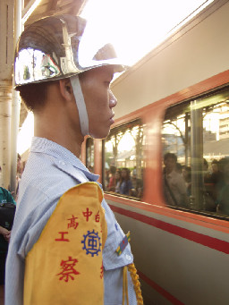 台中高工高中儀隊表演台中火車站台灣鐵路旅遊攝影