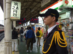 台中高農高中儀隊表演台中火車站台灣鐵路旅遊攝影