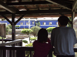 剪票口追分火車站台灣鐵路旅遊攝影