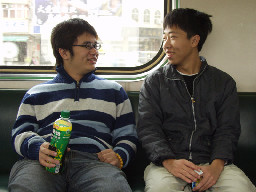 交談的旅客2005電車-區間車台灣鐵路旅遊攝影