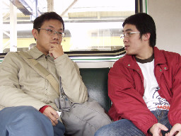 交談的旅客2007電車-區間車台灣鐵路旅遊攝影
