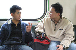 對話的旅客2005-02-06街拍帥哥台灣鐵路旅遊攝影