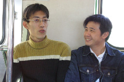 對話的旅客2005-02-10街拍帥哥台灣鐵路旅遊攝影