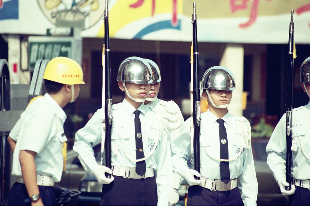 嶺東中學儀隊