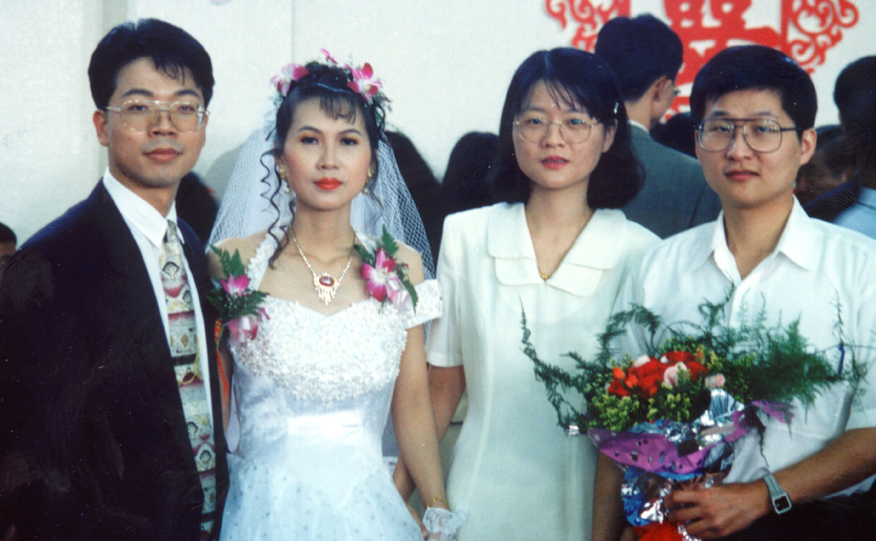 網路同學會90年代老照片數位化