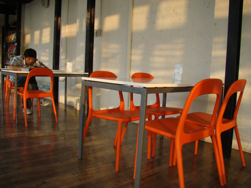 台中20號倉庫藝術特區藝術村2006-2009年橘園經營時期咖啡館20090823攝影照片1