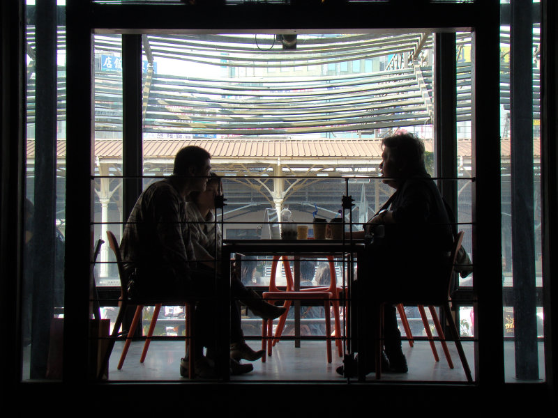 台中20號倉庫藝術特區藝術村2006-2009年橘園經營時期白天的咖啡館藝廊攝影照片16