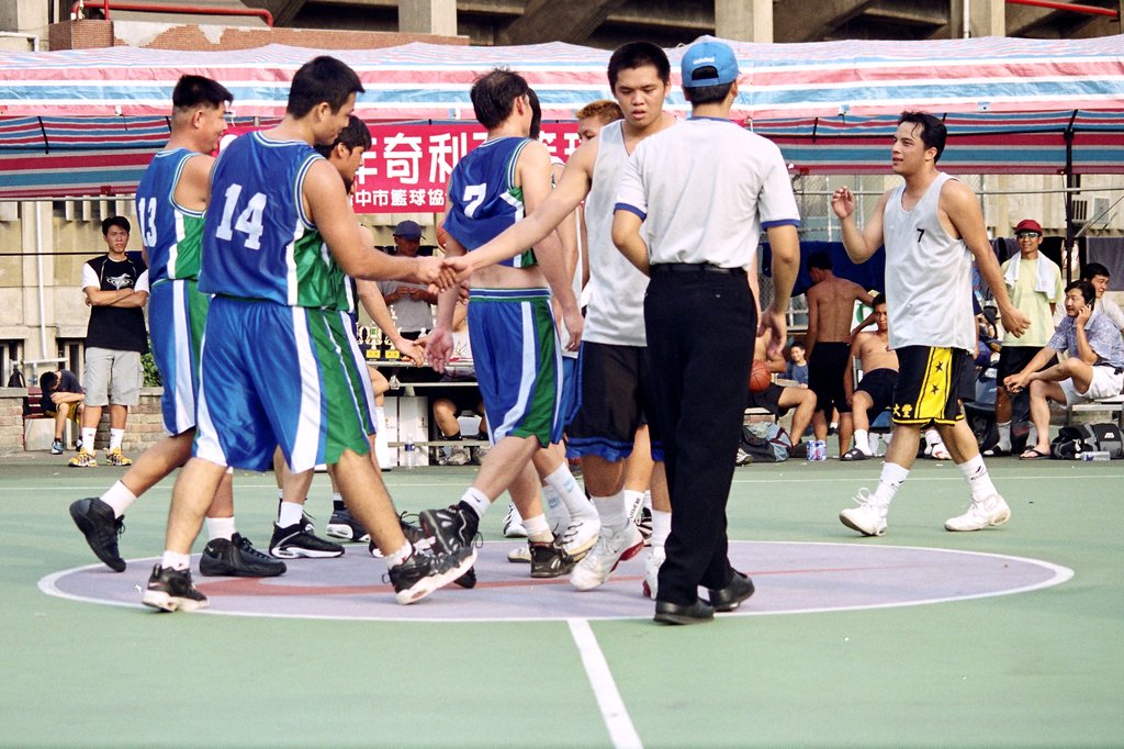 底片影像台中田徑場2000年奇利盃籃球邀請賽攝影照片4