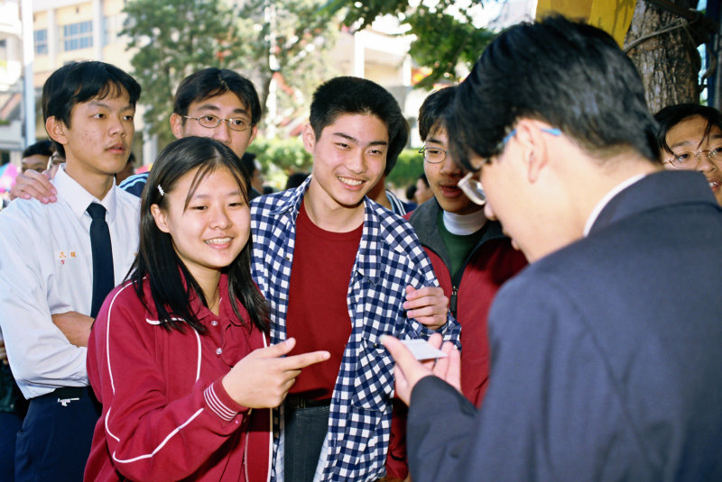 校園博覽會台中二中校慶(1999)政治研究社攝影照片19