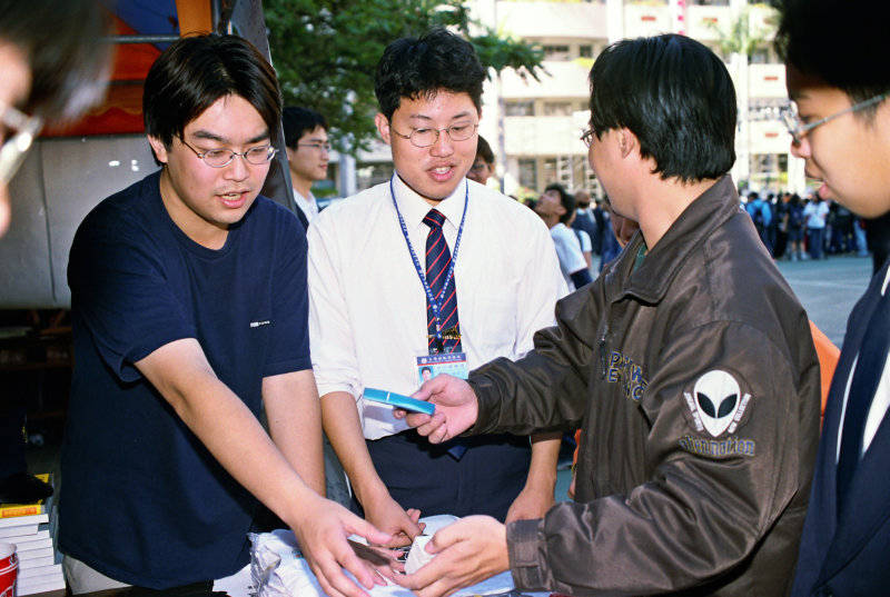 校園博覽會台中二中校慶(1999)校慶活動攝影照片13