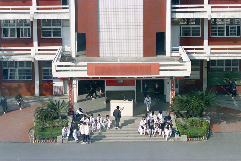 網路同學會嶺東中學-嶺東工商校園2003攝影照片2