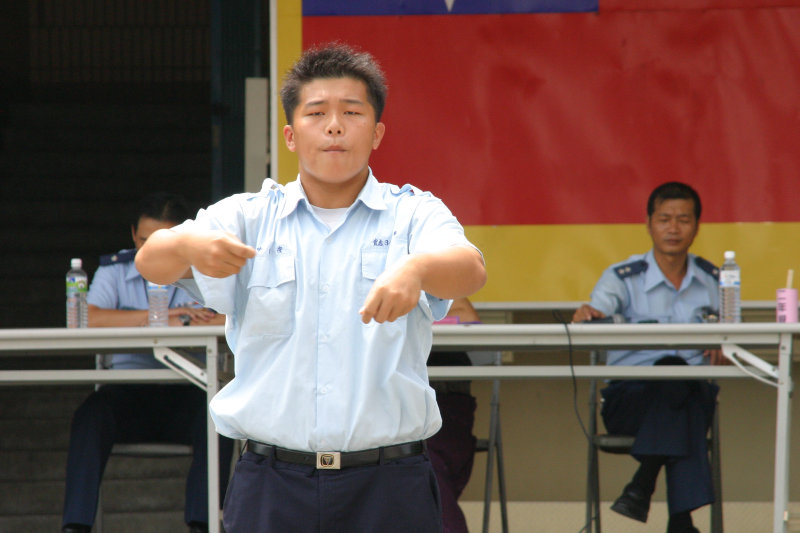 網路同學會嶺東中學-嶺東工商愛國歌曲比賽2005-09-16攝影照片1