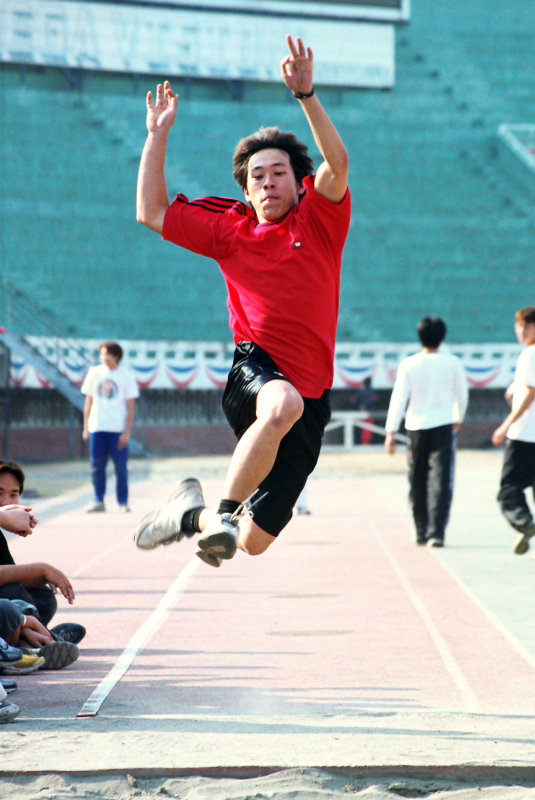台灣體育運動大學運動攝影台灣體育運動大學(台中體育場)跳耀青春攝影照片19