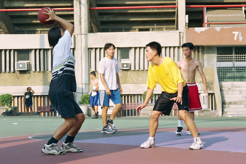 台灣體育運動大學運動攝影夏天的籃球場(台中體育場)夏天籃球場系列-1攝影照片7