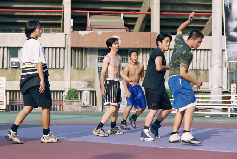 台灣體育運動大學運動攝影夏天的籃球場(台中體育場)夏天籃球場系列-1攝影照片14