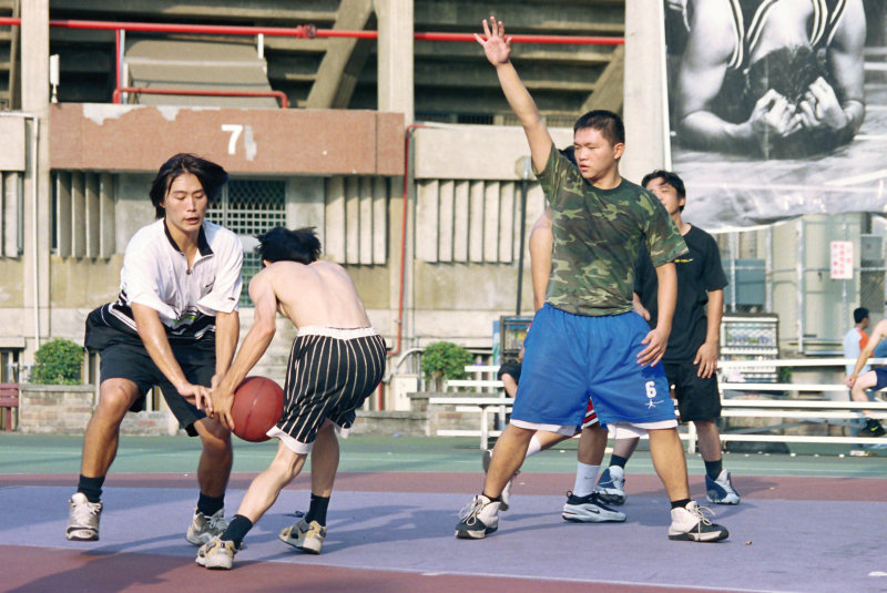 台灣體育運動大學運動攝影夏天的籃球場(台中體育場)夏天籃球場系列-1攝影照片21