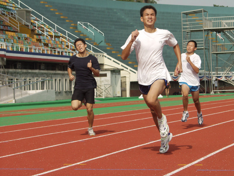 台灣體育運動大學運動攝影大豐裝訂田徑隊訓練20030615攝影照片24