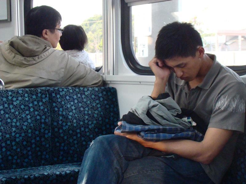 台灣鐵路旅遊攝影700型阿福電車旅客攝影照片10