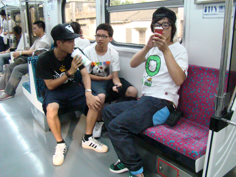 台灣鐵路旅遊攝影700型阿福電車旅客攝影照片81