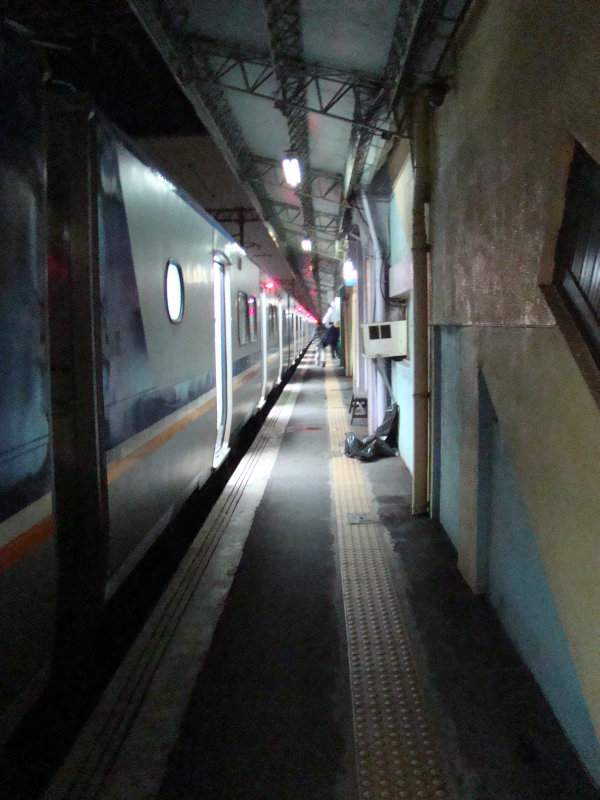 台灣鐵路旅遊攝影700型阿福電車車廂攝影照片3