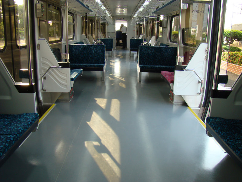 台灣鐵路旅遊攝影700型阿福電車車廂攝影照片14
