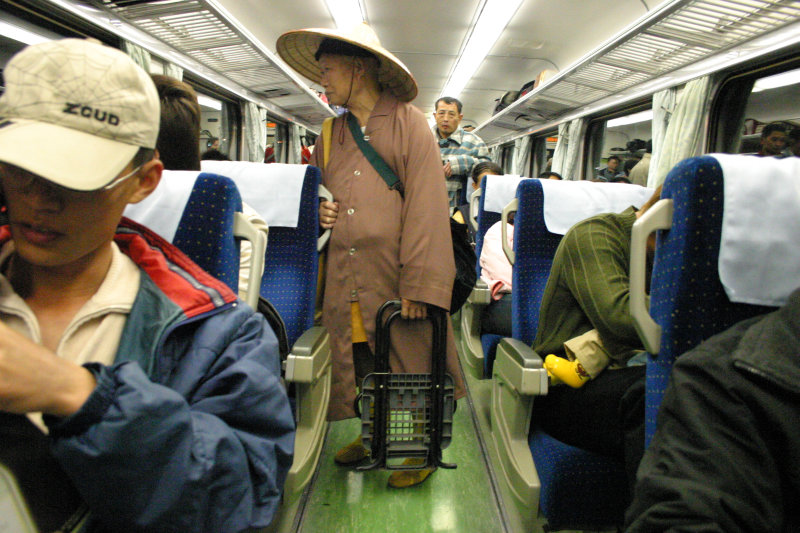 台灣鐵路旅遊攝影PP自強號攝影照片135