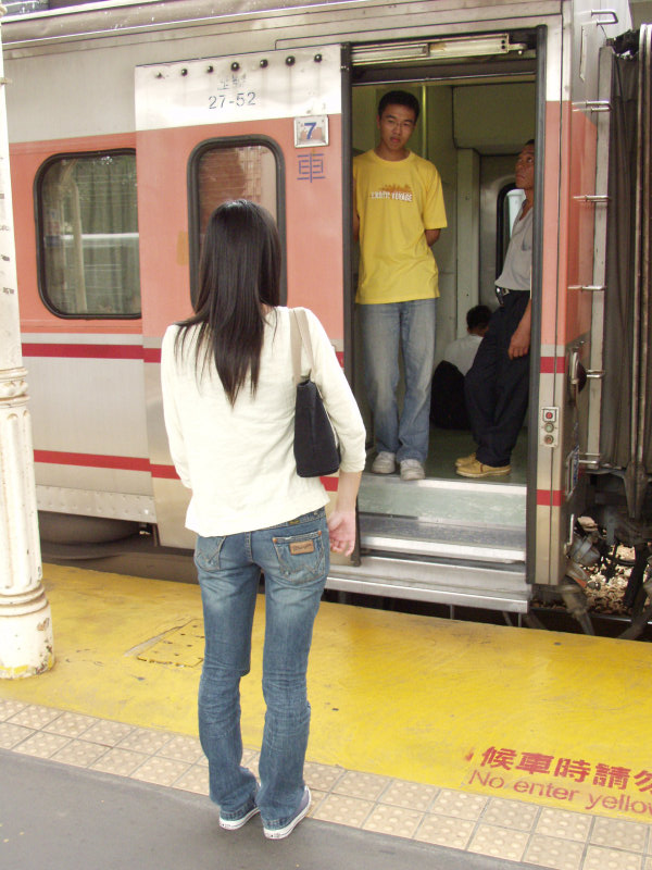 台灣鐵路旅遊攝影PP自強號攝影照片178