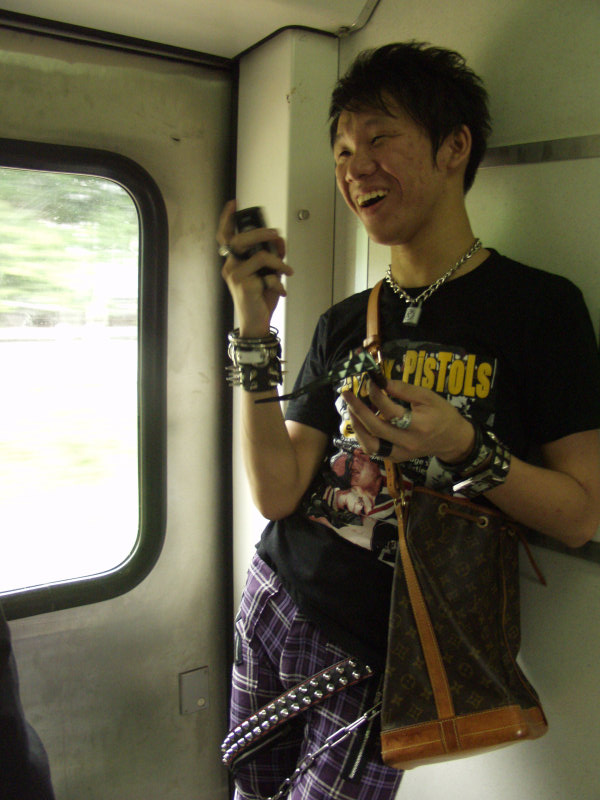 台灣鐵路旅遊攝影PP自強號攝影照片180