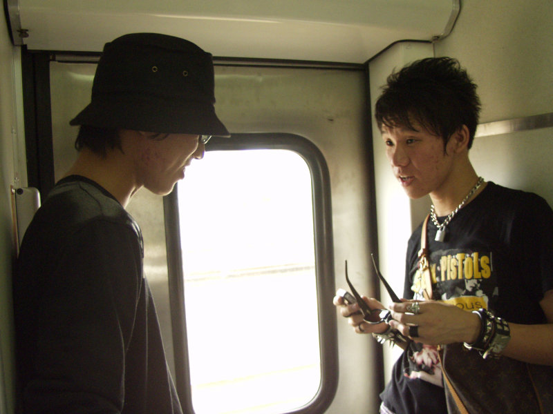 台灣鐵路旅遊攝影PP自強號攝影照片182