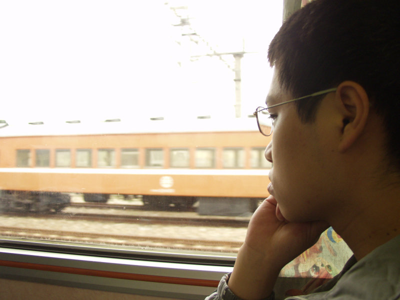 台灣鐵路旅遊攝影PP自強號攝影照片241