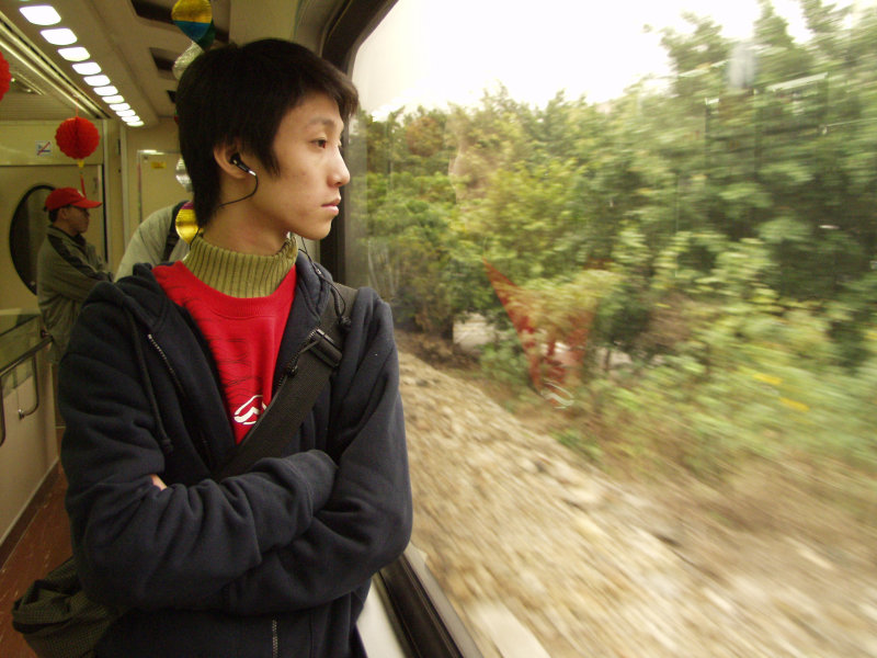 台灣鐵路旅遊攝影PP自強號餐車攝影照片1
