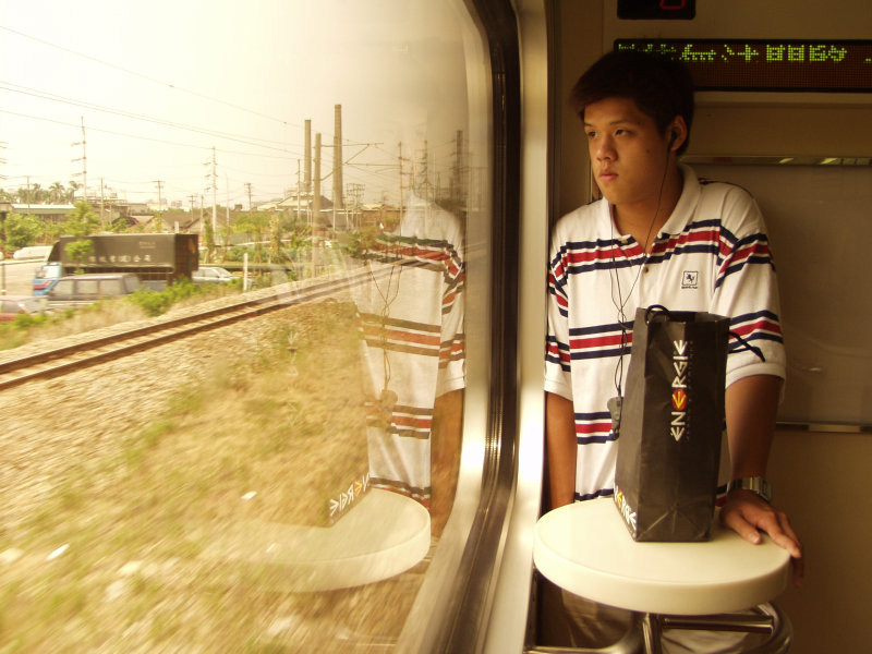 台灣鐵路旅遊攝影PP自強號餐車攝影照片23