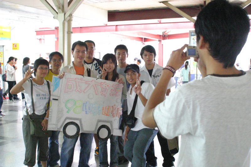 台灣鐵路旅遊攝影台中火車站大學迎新2005攝影照片14