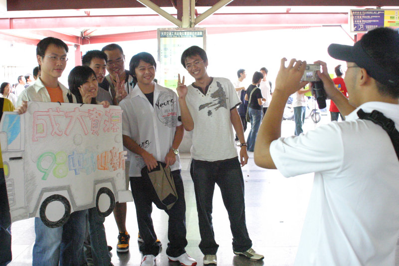 台灣鐵路旅遊攝影台中火車站大學迎新2005攝影照片15