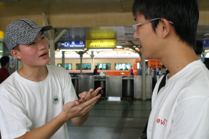 台灣鐵路旅遊攝影台中火車站大學迎新2005攝影照片29