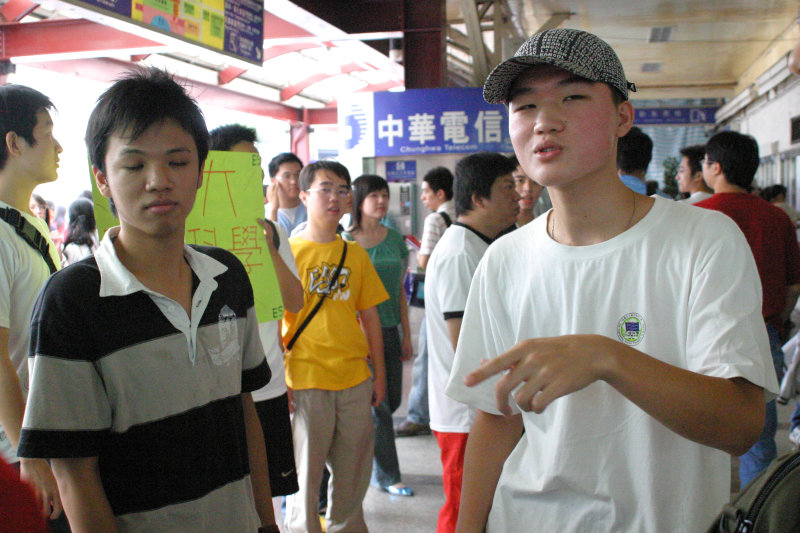 台灣鐵路旅遊攝影台中火車站大學迎新2005攝影照片31