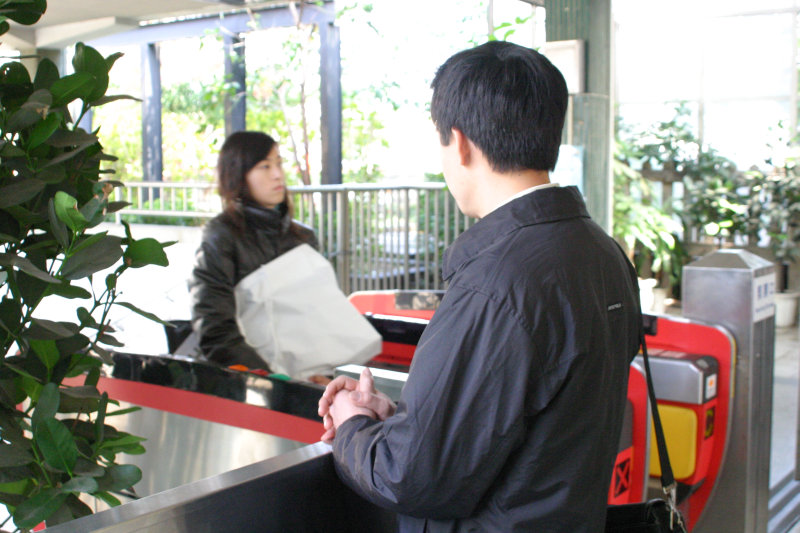台灣鐵路旅遊攝影台中火車站後站候車室攝影照片23