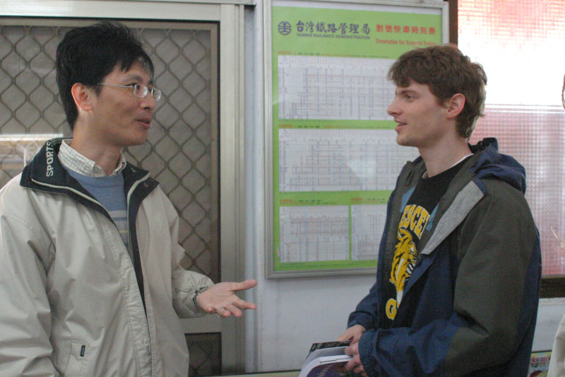 台灣鐵路旅遊攝影台中火車站後站候車室攝影照片29