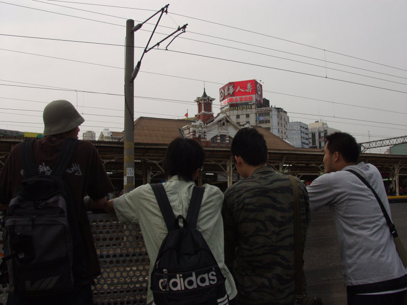 台灣鐵路旅遊攝影台中火車站後站廣場攝影照片22