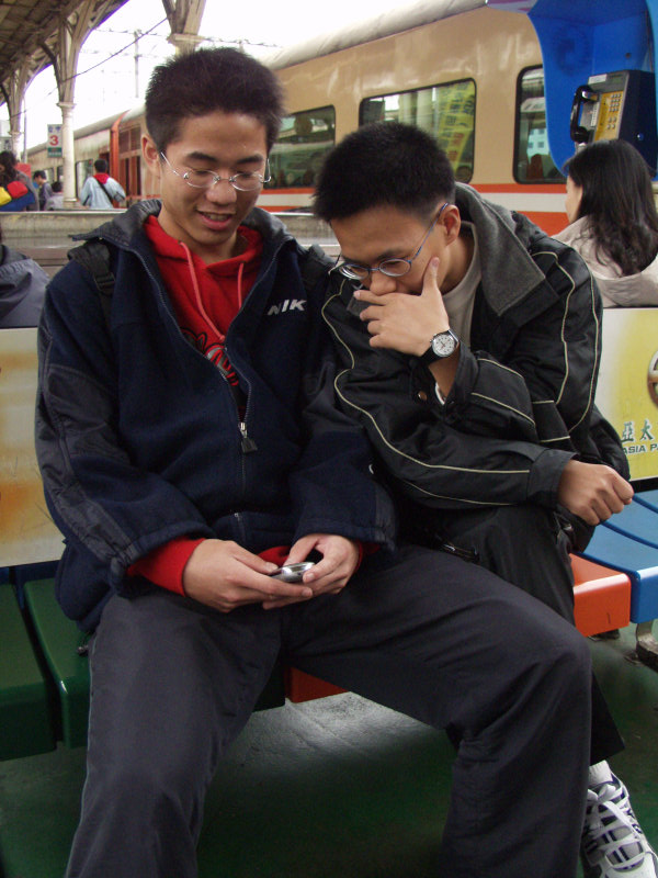 台灣鐵路旅遊攝影台中火車站月台旅客2003年攝影照片75