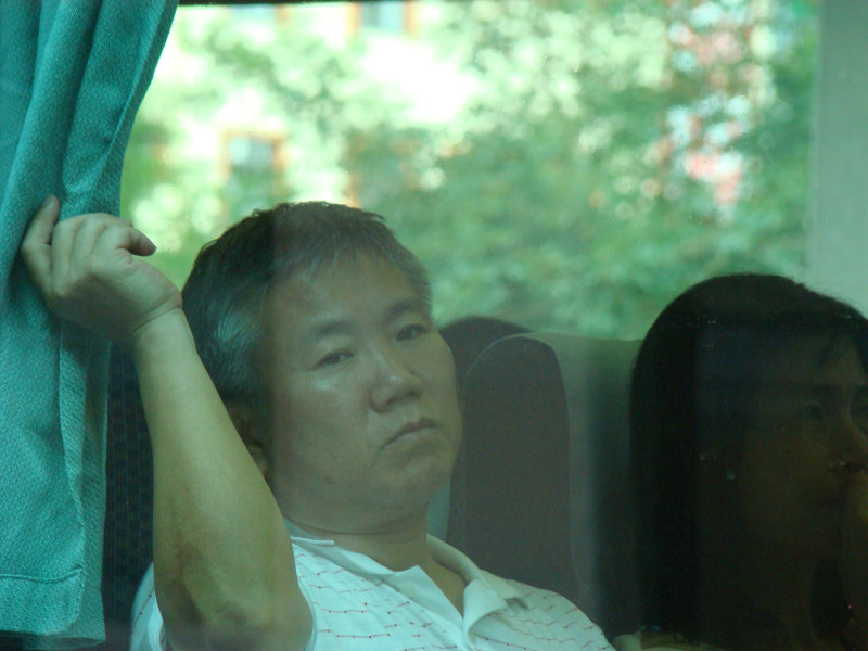 台灣鐵路旅遊攝影台中火車站月台旅客特寫2007攝影照片103