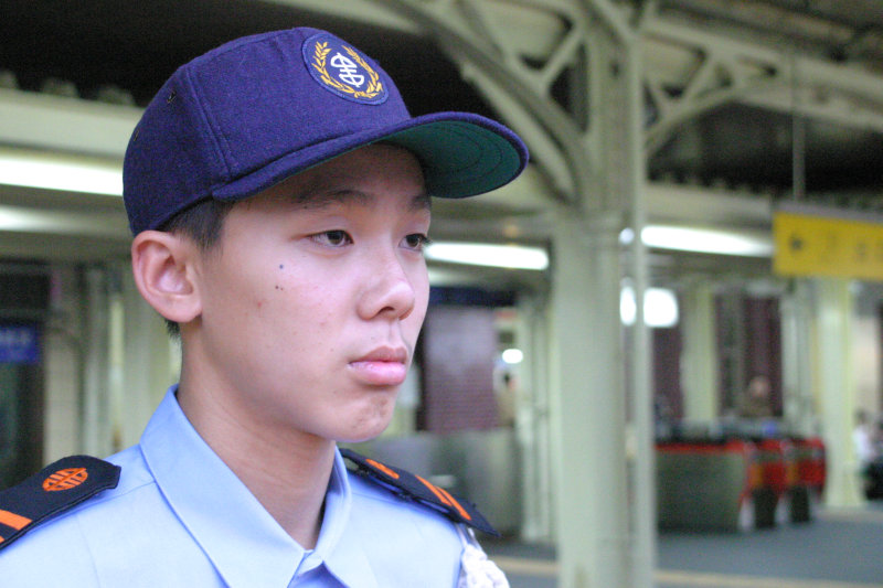 台灣鐵路旅遊攝影台中火車站高中儀隊表演台中一中攝影照片17