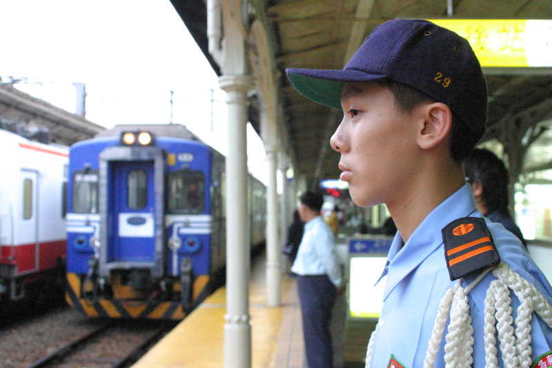 台灣鐵路旅遊攝影台中火車站高中儀隊表演台中一中攝影照片20