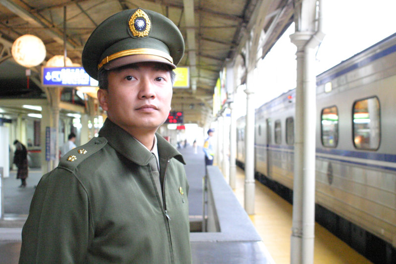 台灣鐵路旅遊攝影台中火車站高中儀隊表演台中一中攝影照片46