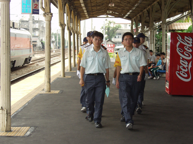 台灣鐵路旅遊攝影台中火車站高中儀隊表演台中一中攝影照片53