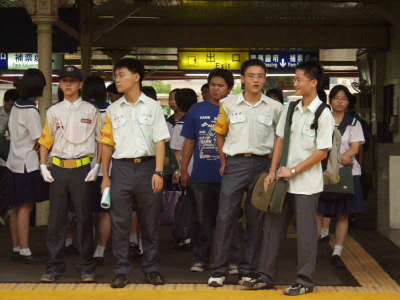 台灣鐵路旅遊攝影台中火車站高中儀隊表演台中一中攝影照片63