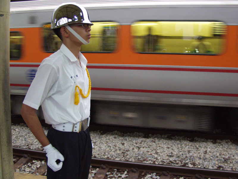 台灣鐵路旅遊攝影台中火車站高中儀隊表演台中二中攝影照片18