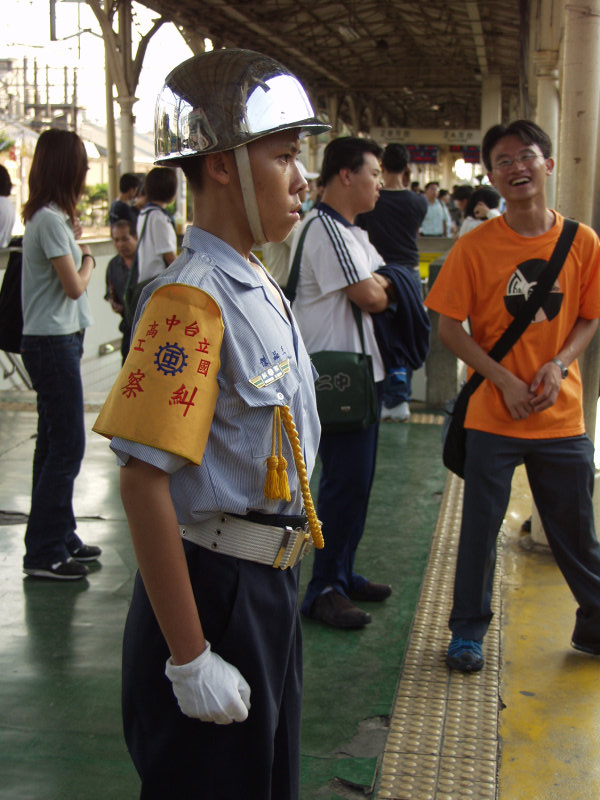 台灣鐵路旅遊攝影台中火車站高中儀隊表演台中高工攝影照片8