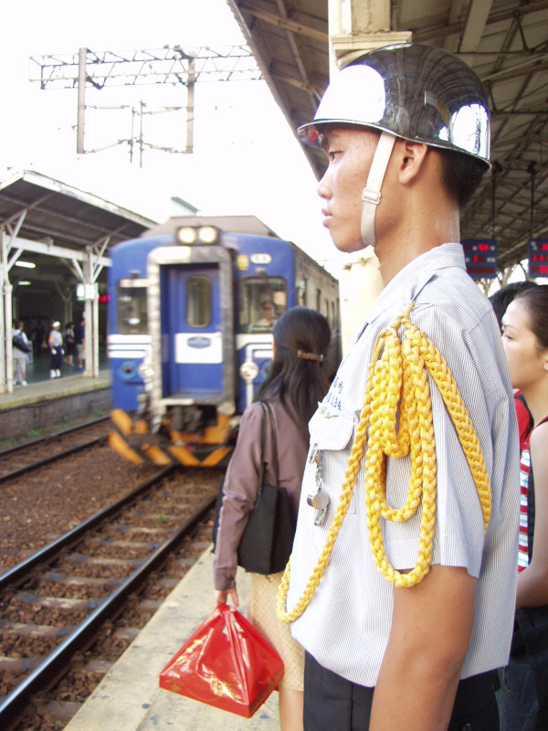 台灣鐵路旅遊攝影台中火車站高中儀隊表演台中高工攝影照片22