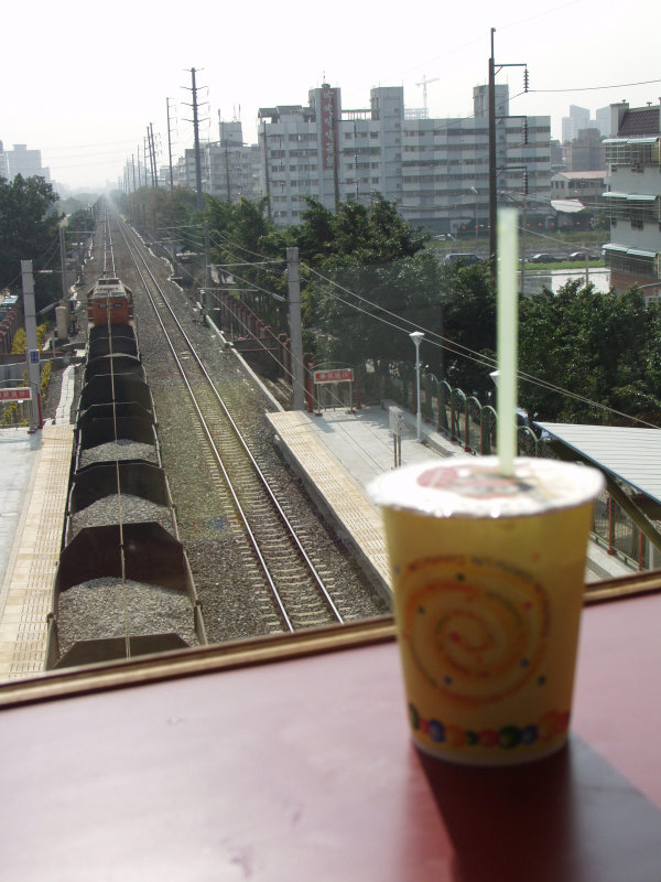 台灣鐵路旅遊攝影山線鐵路台中市太原火車站攝影照片4